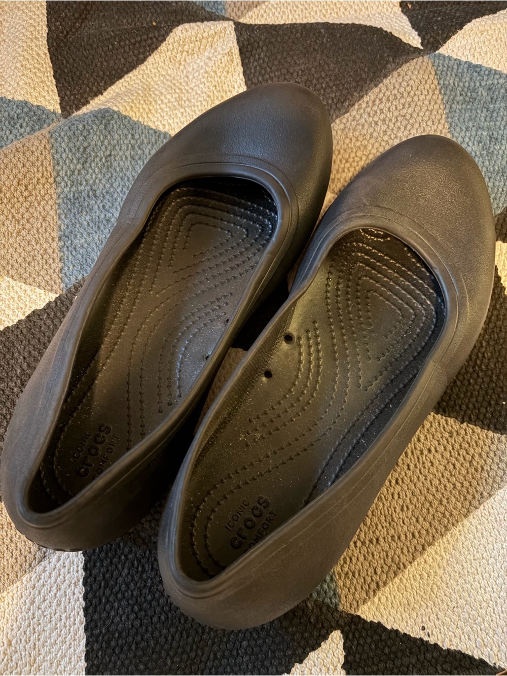 Crocs Black Slip-On Ballet Flats Size 9